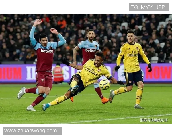 回顾2017年足球赛事精彩瞬间与经典对决的全景分析